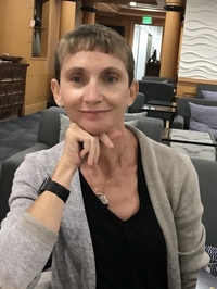 Elana Gomel