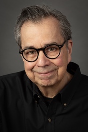 Chris. Grabenstein