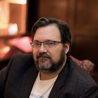 Brandon. Sanderson